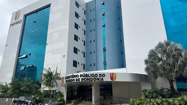 Promotora do MPRO participa de congresso internacional sobre meio ambiente na Argentina