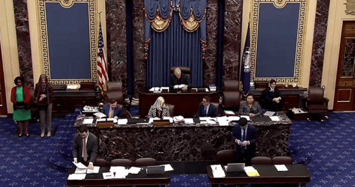 Trump entra com ação que pode bloquear resultados do Senado no Alasca