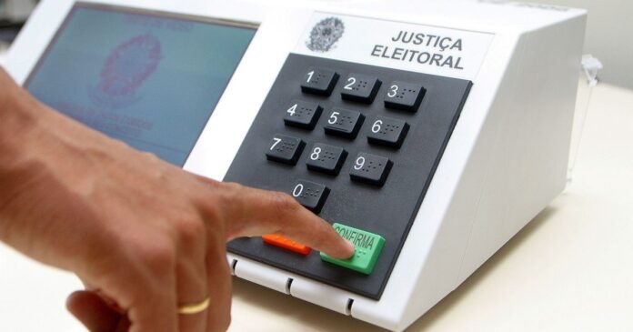 Como é feita a auditoria das urnas eletrônicas no domingo do 2º turno