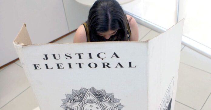 PL, PP e Republicanos vão governar 64% dos brasileiros nos estados
