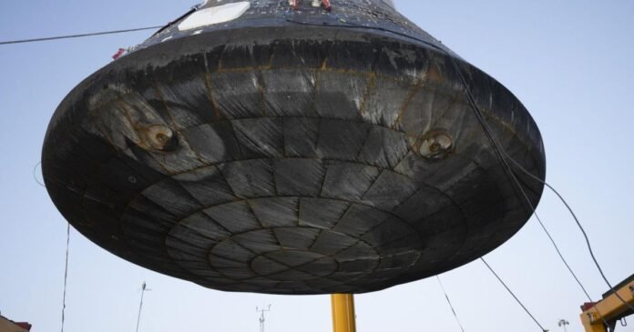 NASA confirma funcionamento de escudo térmico da cápsula da Artemis II que levou astronautas para Lua