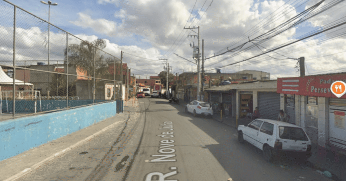 Homem morre e mulher fica ferida após ataque a tiros contra veículo em SP