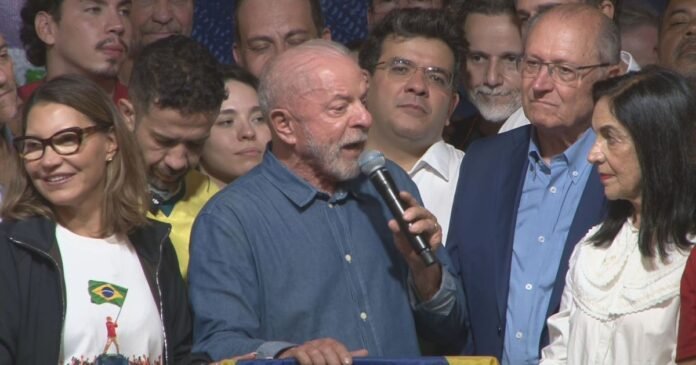 Corinthians parece o Bolsonaro, só perde, diz Lula