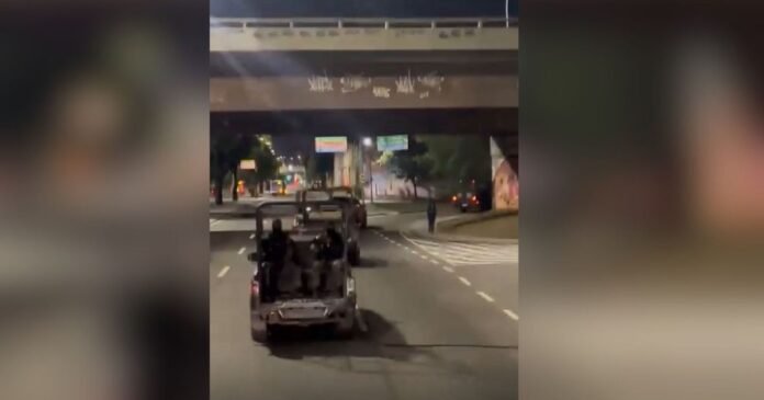 PM do Rio prende dois chefes do tráfico no Complexo da Serrinha em operação