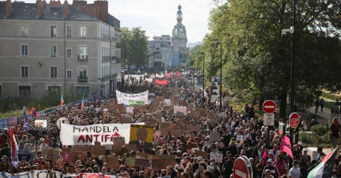 Análise: Protestos na França são sintoma de uma crise muito mais profunda