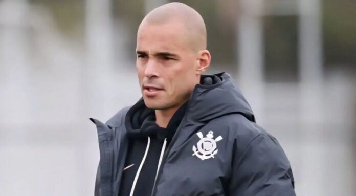 Julio Cesar quer conter vazamentos internos: “Vestiário é sagrado”