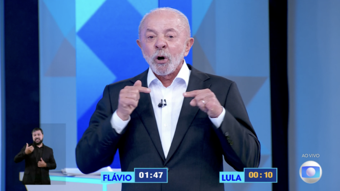 Lula diz que governo Bolsonaro “não acreditava na educação”