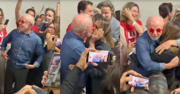 Veja o momento em que Lula descobre que foi reeleito