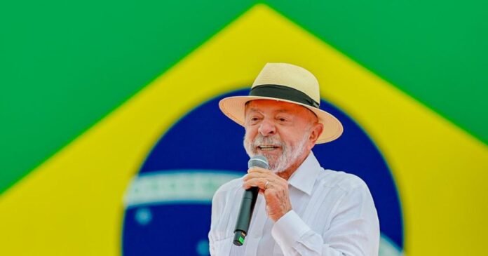 Dois dias após reeleição, Lula completa 81 anos nesta terça-feira (27)