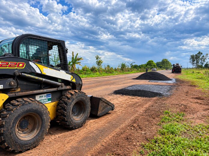 Manutenção asfáltica é realizada na RO-479 aprimorando condições de trafegabilidade