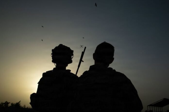 EUA preparam operações militares de grande porte contra o Irã