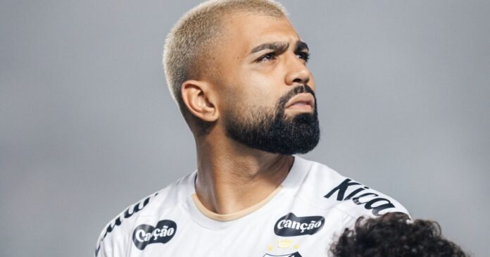 Gabigol comenta chance de jogar no Boca Juniors: “Teve uma conversa”