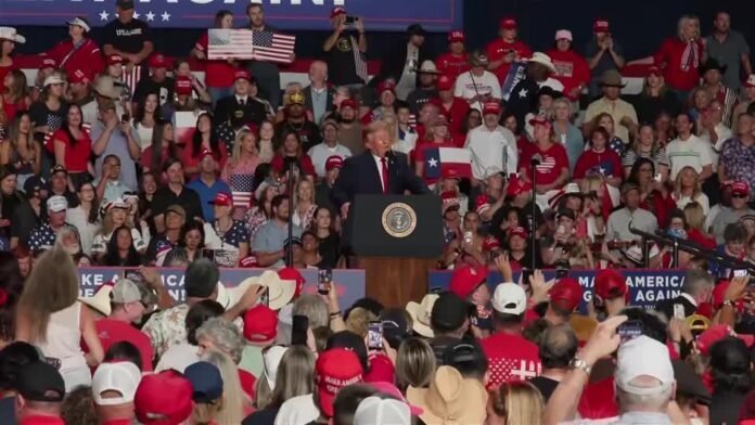 Eleições nos EUA: A semana de comícios de Trump em cinco pontos