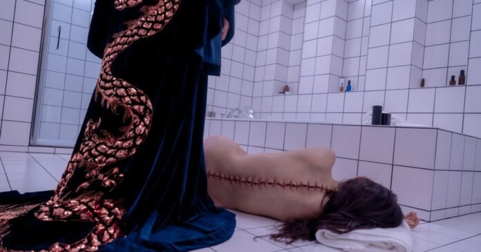 Confira 7 filmes de terror dirigidos por mulheres que valem o play