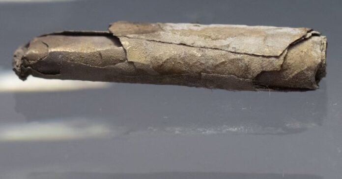 Amuleto de prata de 1.800 anos achado em cemitério romano sugere que a fé cristã era bem diferente do que se pensava