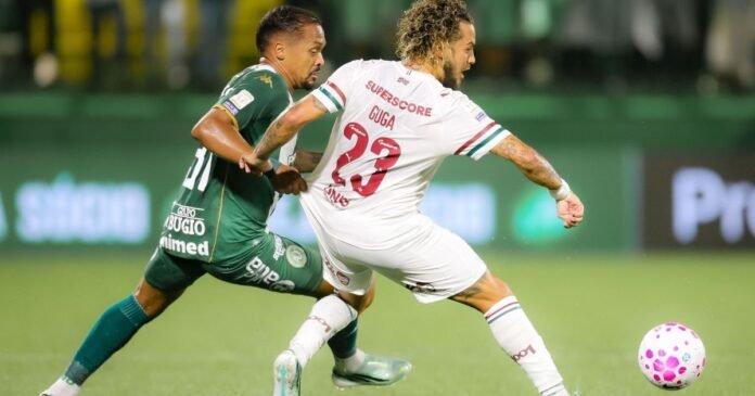 Fluminense decepciona e perde para a lanterna Chapecoense no Brasileirão
