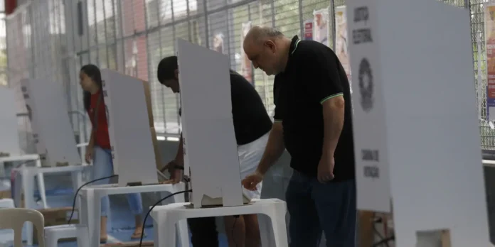 Consulte o local de votação antes de sair de casa; saiba como