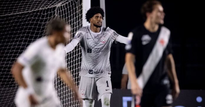 Risco de rebaixamento do Corinthians chega a 62% após derrota para o Vasco