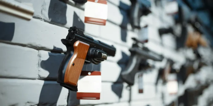 Curso falso para sargentos da reserva era usado para compra de armas