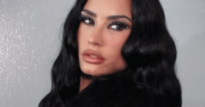 Demi Lovato é hospitalizada e preocupa fãs: “Reação alérgica”