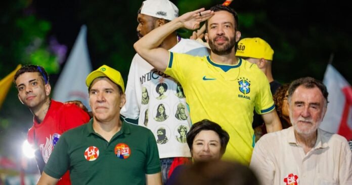 Meta diz que “Exército do Lula” não viola políticas da empresa