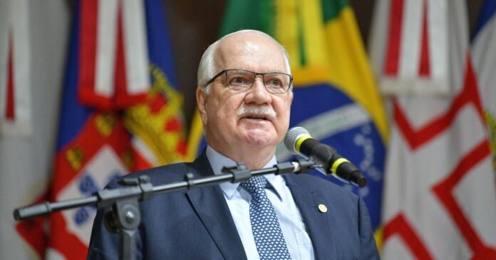 Fachin arquiva cinco investigações ligadas ao inquérito das fake news