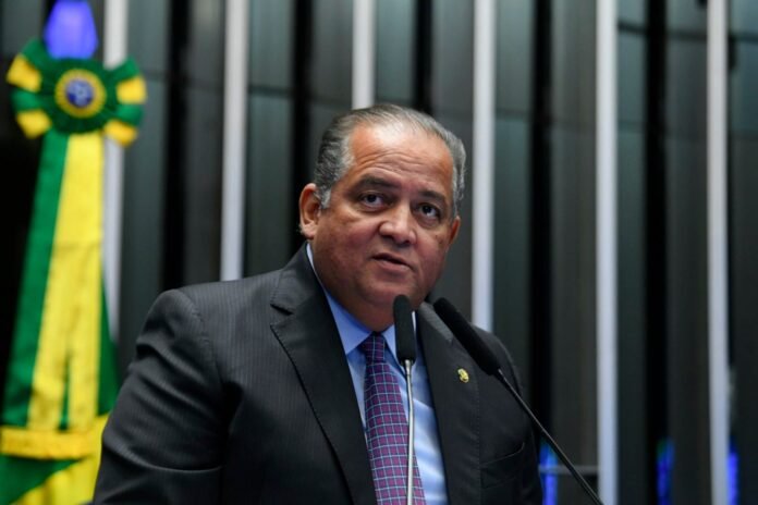 PL e outros partidos se reunirão para definir posição, diz senador
