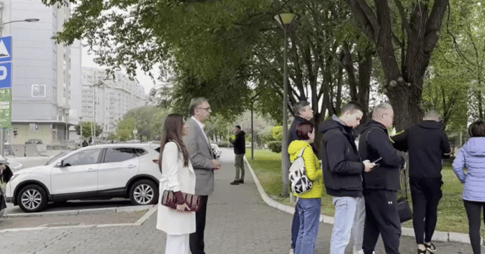 Além do Brasil: Sérvia também foi às urnas neste domingo