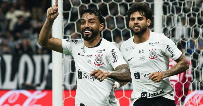 Corinthians aproveita expulsão, vence Mirassol, respira, mas segue no Z4