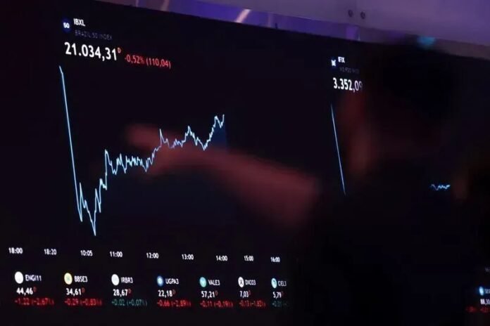 Investidor se preocupa com risco estrutural, avalia economista