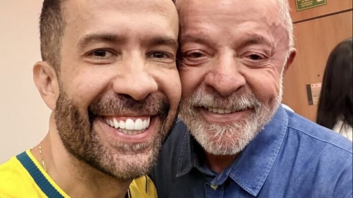 Janones convoca atos contra “tentativa de golpe” após vitória de Lula