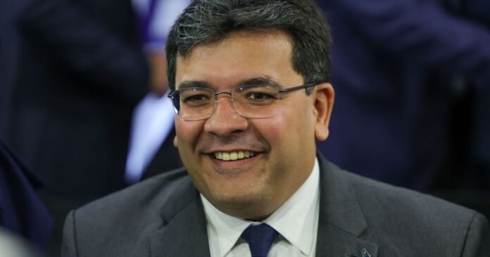 Análise: Fonteles terá que ganhar a confiança do mercado caso seja ministro