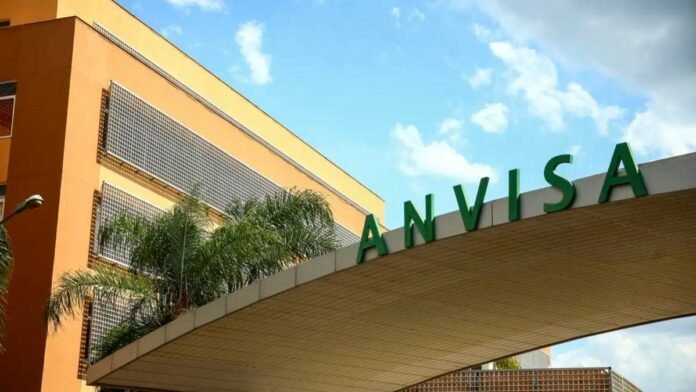 Anvisa apreende suplemento e interdita remédio injetável