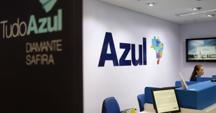 Azul toma financiamento de até R$ 2 bilhões para pagar combustível