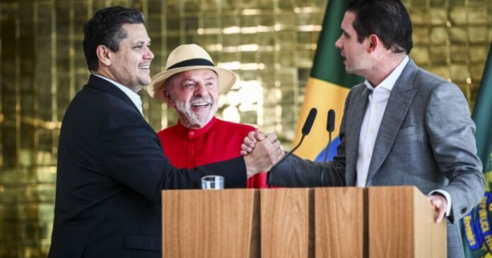 Lula 4 terá Congresso mais à direita e desafio na articulação política