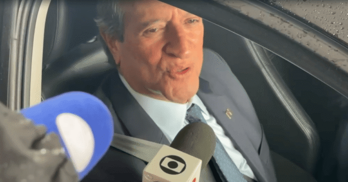 “Não gostei”, diz Valdemar sobre carta de teor golpista de Flávio