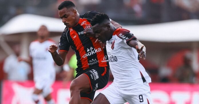 Vitória 1 x 1 Athletico-PR: veja os melhores momentos do Brasileirão